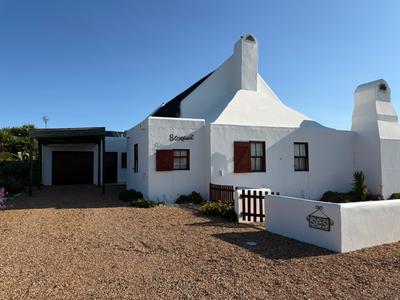 House For Sale in Jacobsbaai, Jacobsbaai