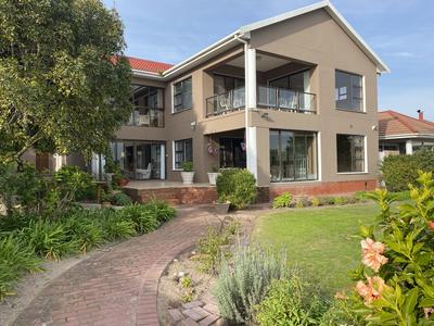 House For Sale in Port Owen, Velddrif