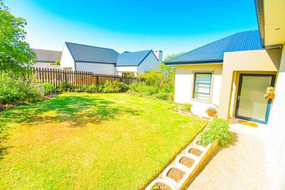 Property For Rent in Blue Mountain Village, George