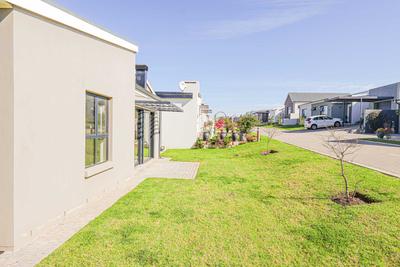 Semi Detached For Rent in Kraaibosch Park, George