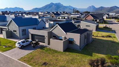 House For Rent in Kraaibosch Park, George