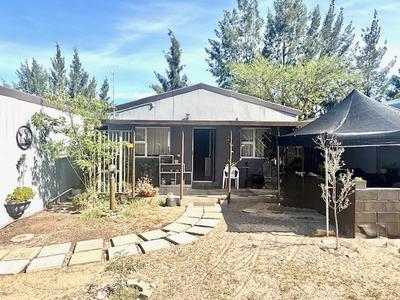 House For Sale in Hopefield, Hopefield