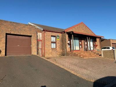 House For Sale in Bayview, Chatsworth