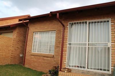 Townhouse For Sale in The Reeds, Centurion