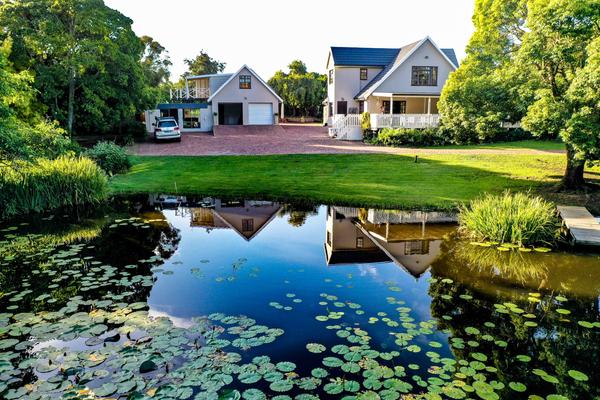 Smallholding  For Sale in Hoekwil, Wilderness